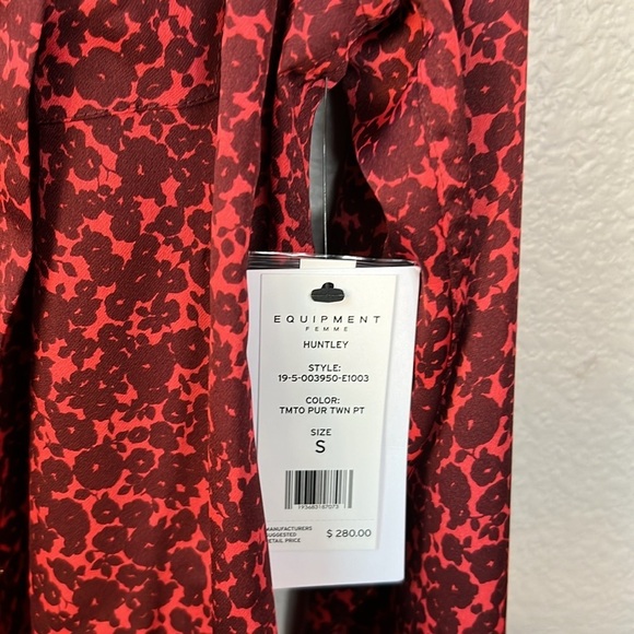 Equipment Huntley Floral Burgundy Red Long Sleeve Button Down Top Size S - Picture 8 of 11